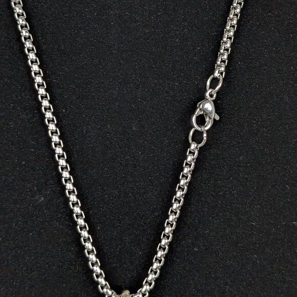 (2/$20) Hammer of Thor Pendant Necklace - Picture 3 of 4